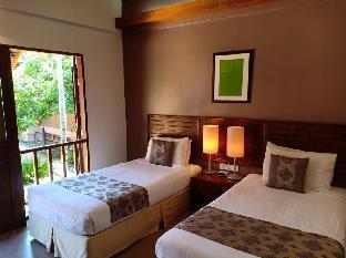 Ulek Beach Resort Dungun Bagian luar foto